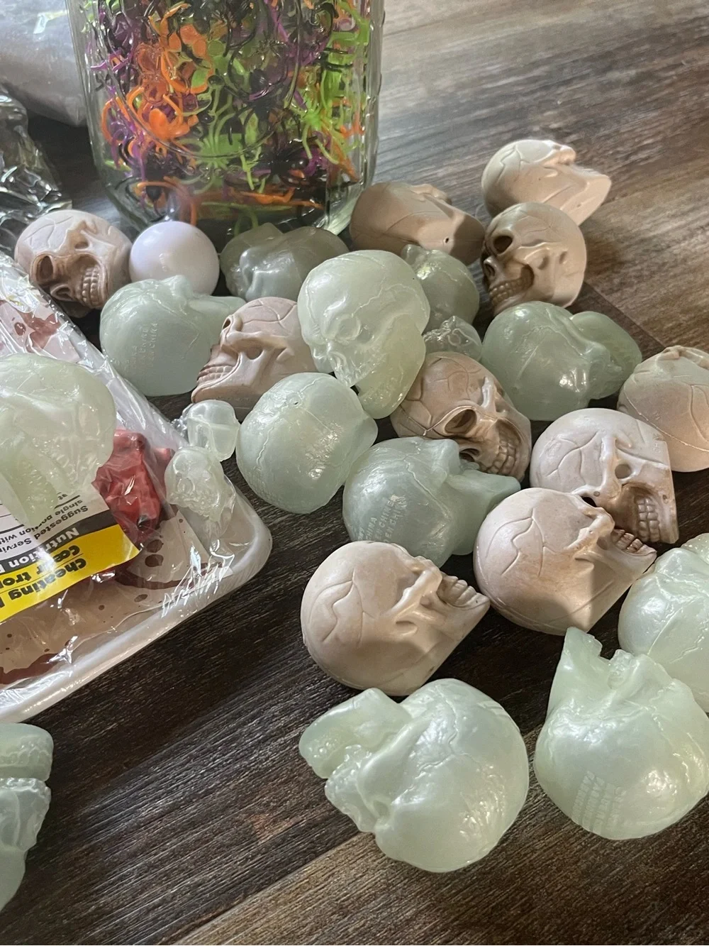 Halloween mixed lot - Spiders, body parts, rats, webs etc